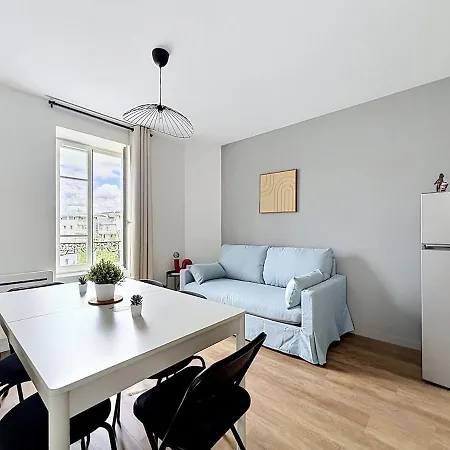 Les D Hiver 2 12 Pers Apartment Clermont-Ferrand